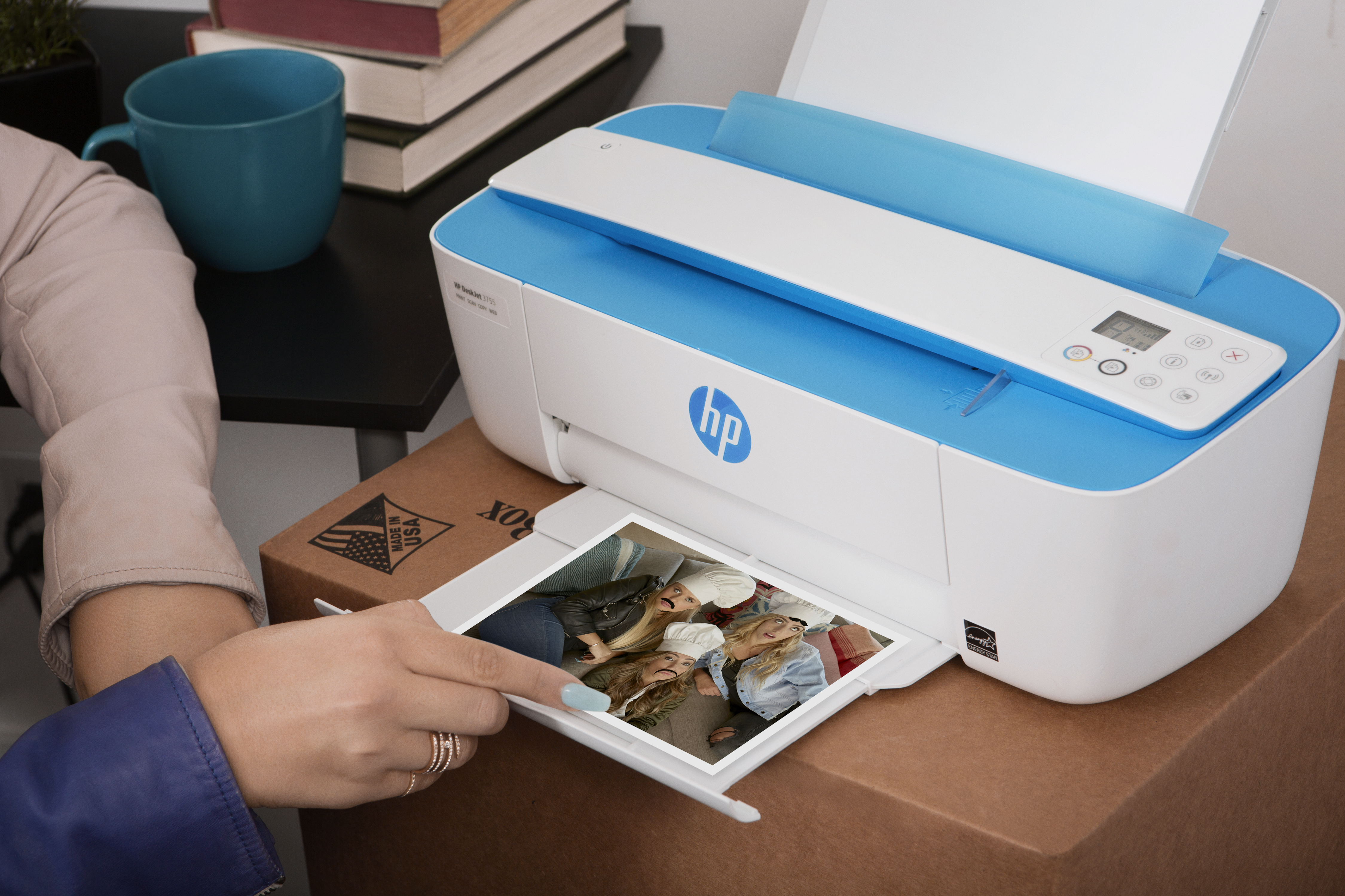 HP DeskJet 3720 Thermal Inkjet A4 4800 x 1200 DPI 8 Seiten pro Minute WLAN